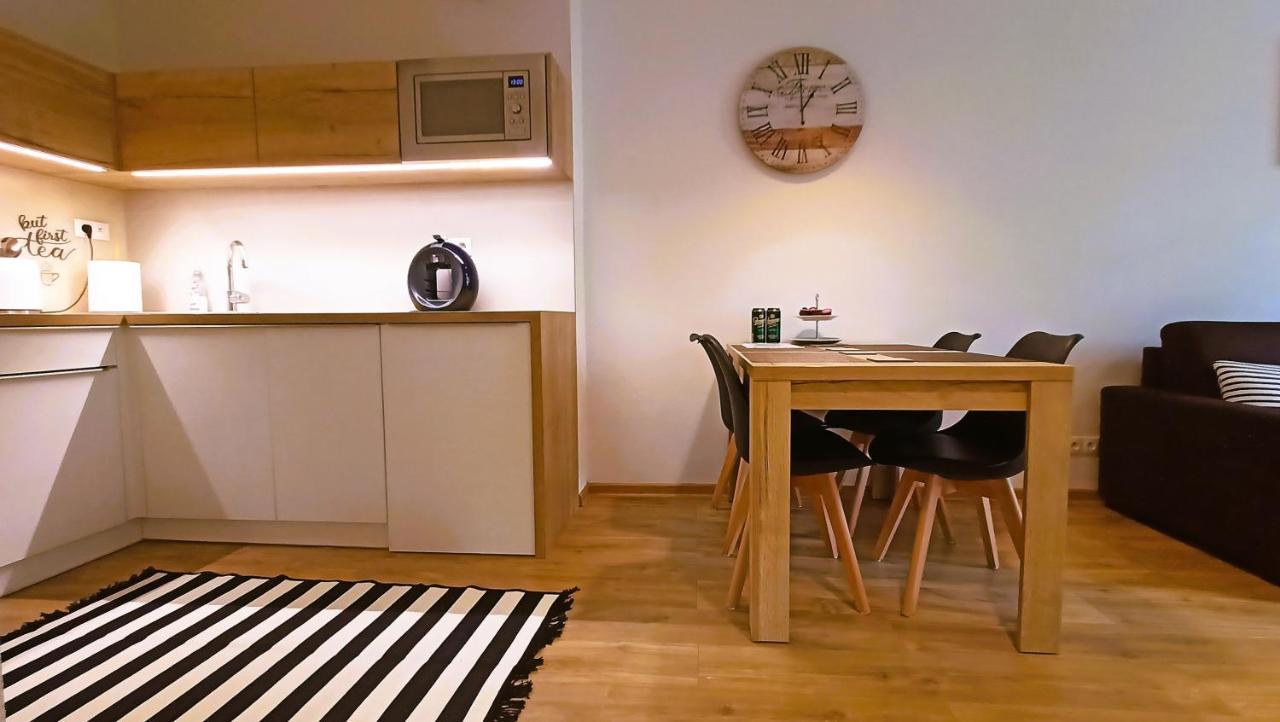 Apartman Lilu - Tatranska Lomnica Bagian luar foto