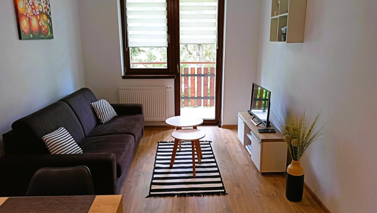 Apartman Lilu - Tatranska Lomnica Bagian luar foto