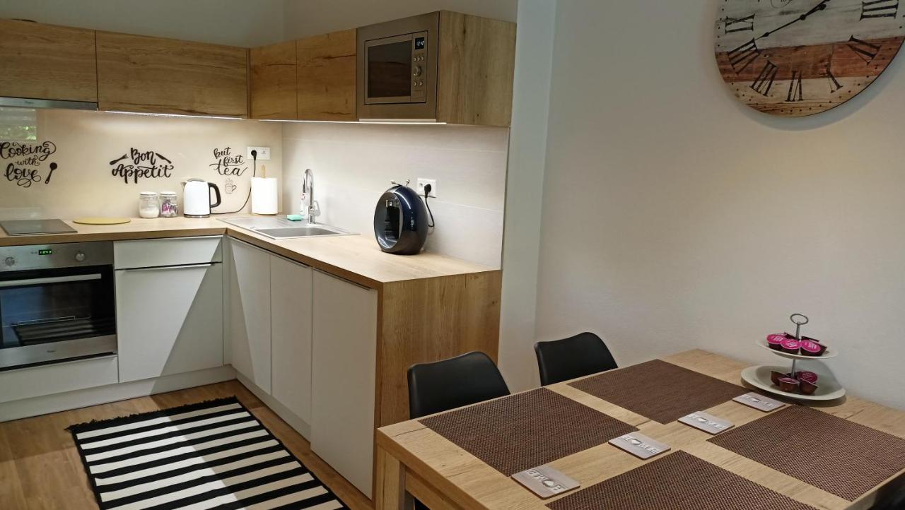 Apartman Lilu - Tatranska Lomnica Bagian luar foto