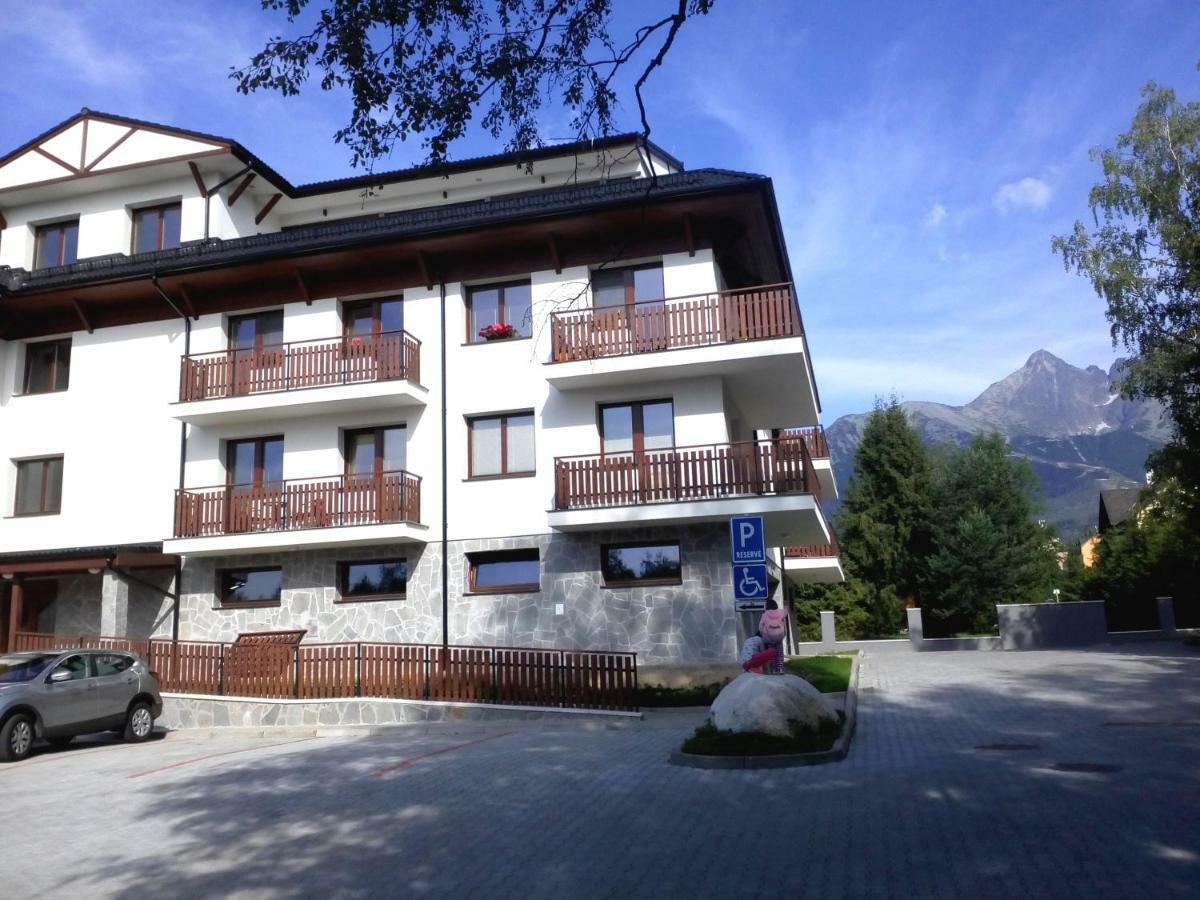Apartman Lilu - Tatranska Lomnica Bagian luar foto