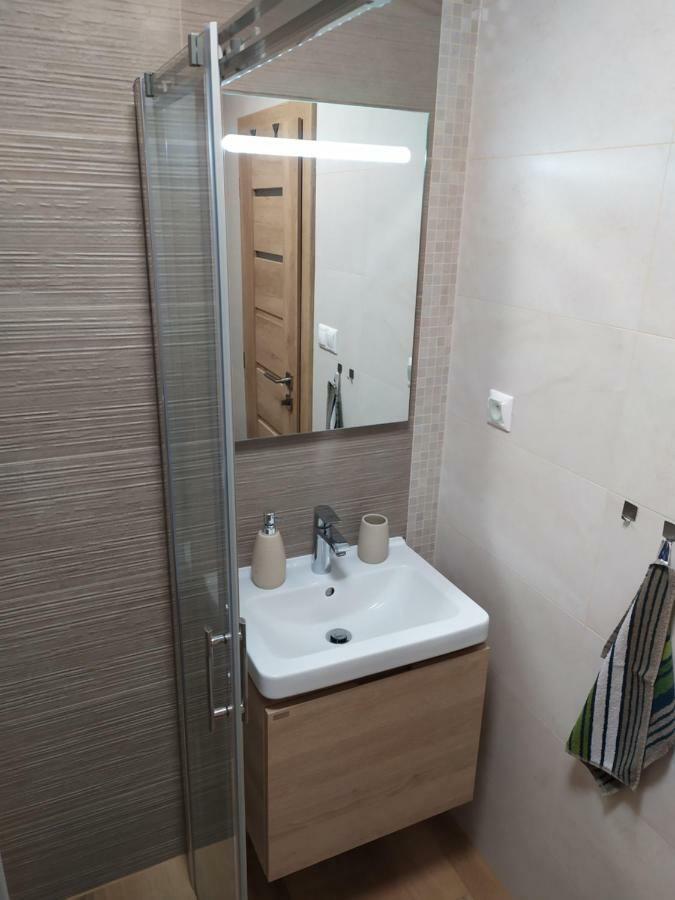 Apartman Lilu - Tatranska Lomnica Bagian luar foto